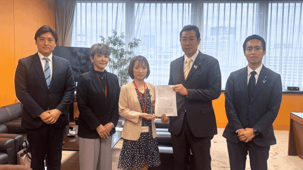 こども家庭庁 黄川田仁志大臣へ、ひとり親家庭の就労支援に関する政策提言を行いました